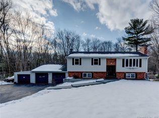 47 Nepaug Rd, Burlington, CT 06013