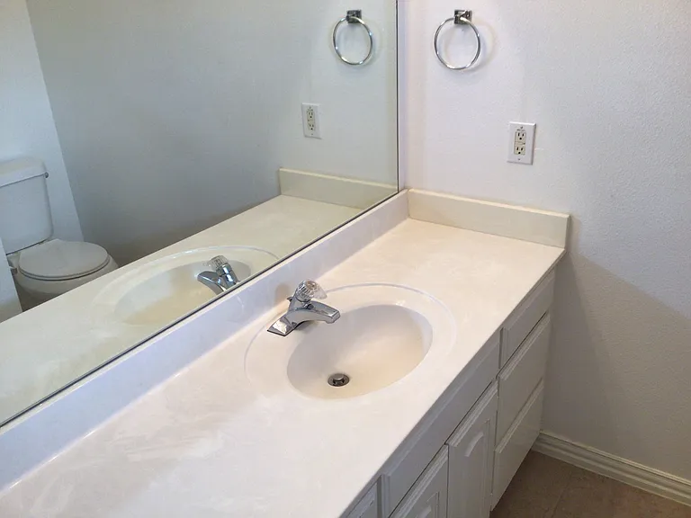 1208 Marchant Pl — Photo 16