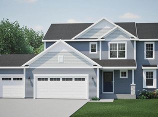 N146W19311 E Gate Dr, Jackson, WI 53037
