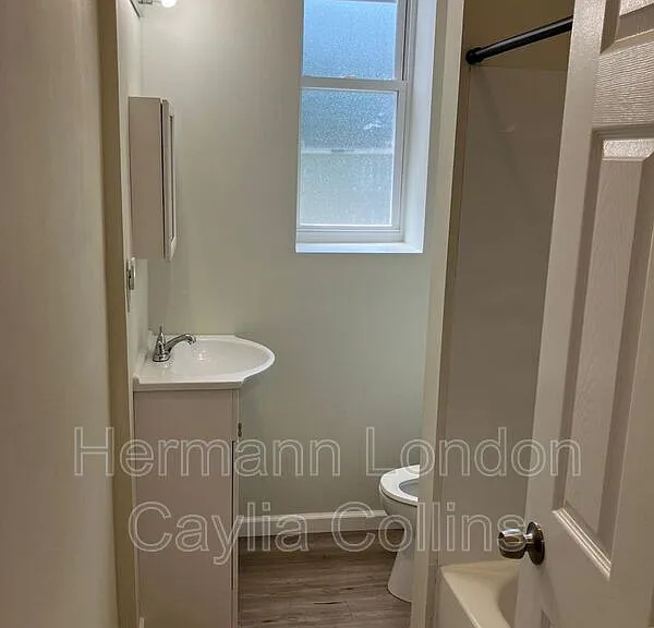 3215-3217 Nebraska Ave #3215 — Photo 13