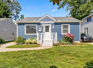 525 Dewey St, Royal Oak, MI 48067