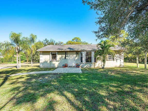 2nd image of 17929 88th Road N