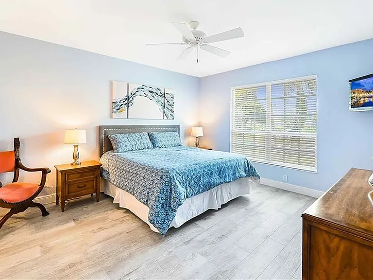 651 Wiggins Lake Dr #102 — Photo 10