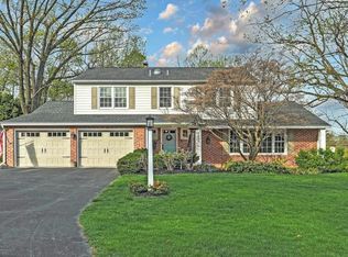 1450 Bee Tree Rd, York, PA 17403