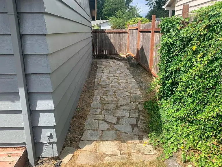 1611 S Verde St — Photo 22