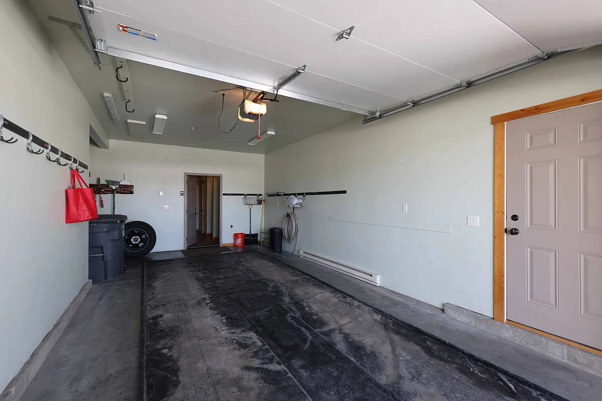 Building Photo - 179 Blacktail Buck Dr
