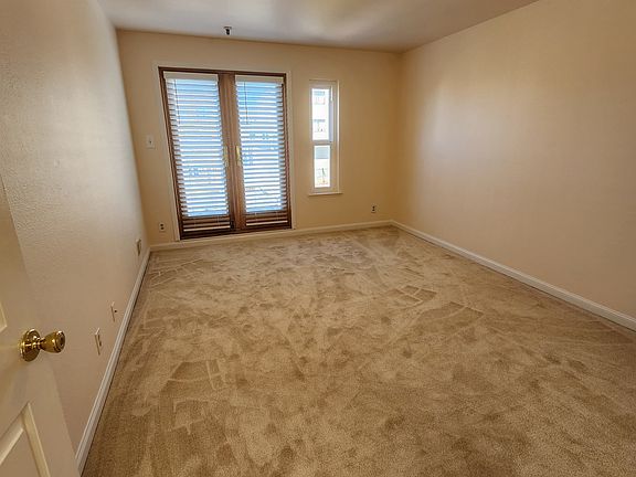 5th image of 569 35th Ave