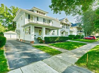 46 Winbourne Rd, Rochester, NY 14611