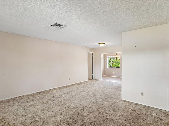 2nd image of 2529 San Luis Rd