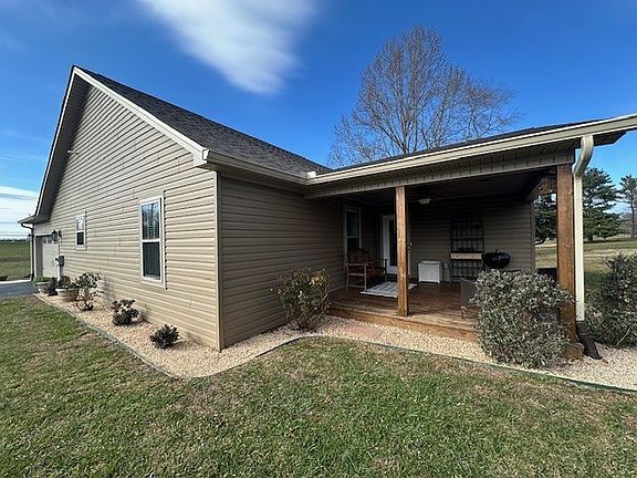 5th image of 115 Shaye Brooke Dr