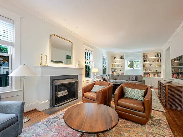 3906 Ingomar St NW — Photo 3