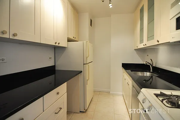 Rented by Stonecrest Realty | media 1