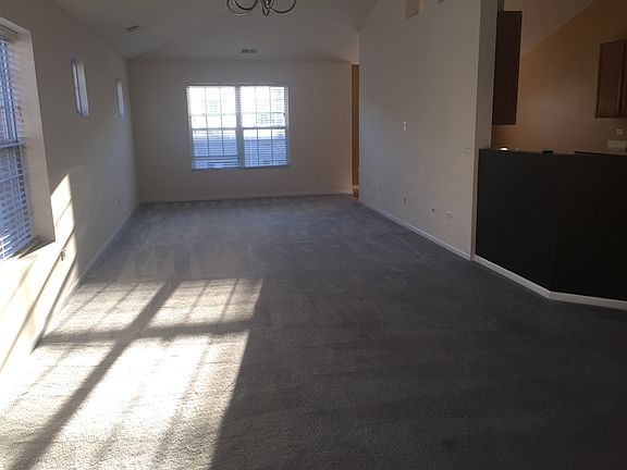 3rd image of 1003 Neudearborn Ln #1003