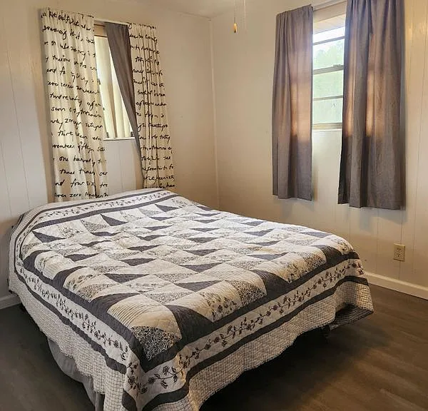 2355 SE State Road 100 — Photo 12
