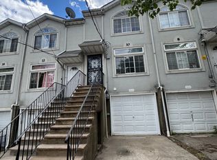 10 Montgomery Ave, Staten Island, NY 10301