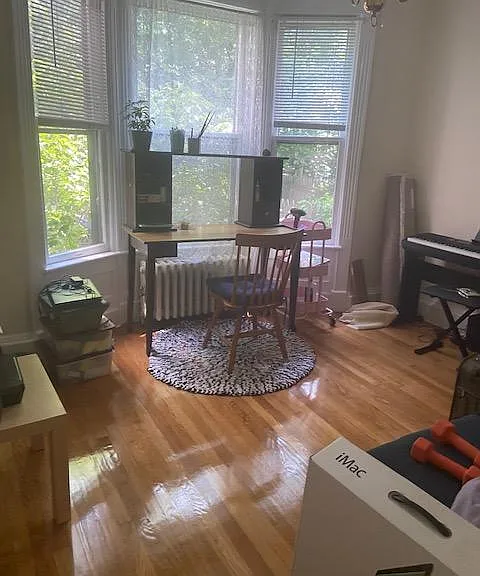 57 N Pine Ave #1 — Photo 17