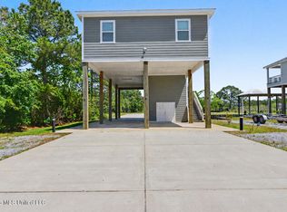 5010 Oregon St, Bay Saint Louis, MS 39520