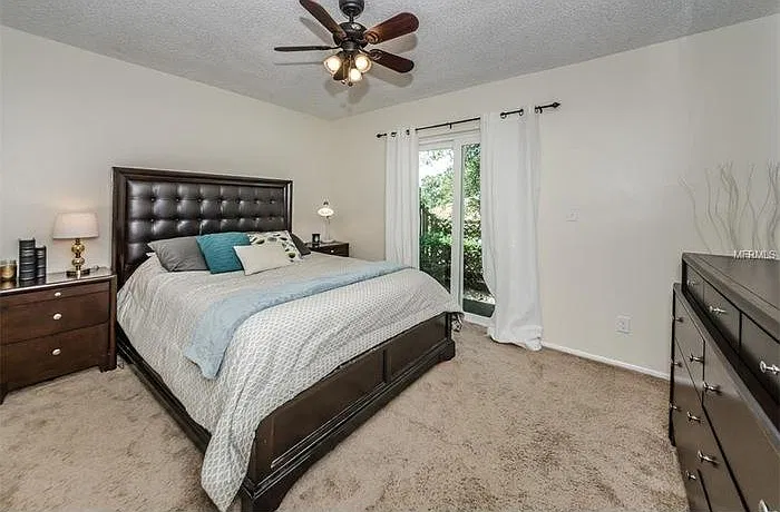 2 bed, 797 sqft, $2,000 — Photo 3