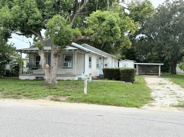 608 Lemon St, Auburndale, FL 33823