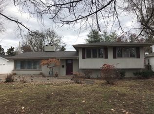 1104 Harrelton Ct, Evansville, IN 47714
