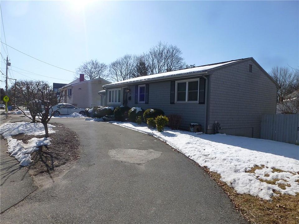 104 Wilbur Ave, Cranston, RI 02920 Zillow