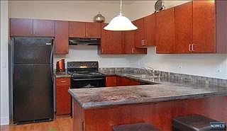 2nd image of 1 Parkway APT 305