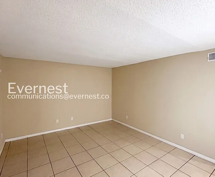 5541 Bay Blvd #301 — Photo 12