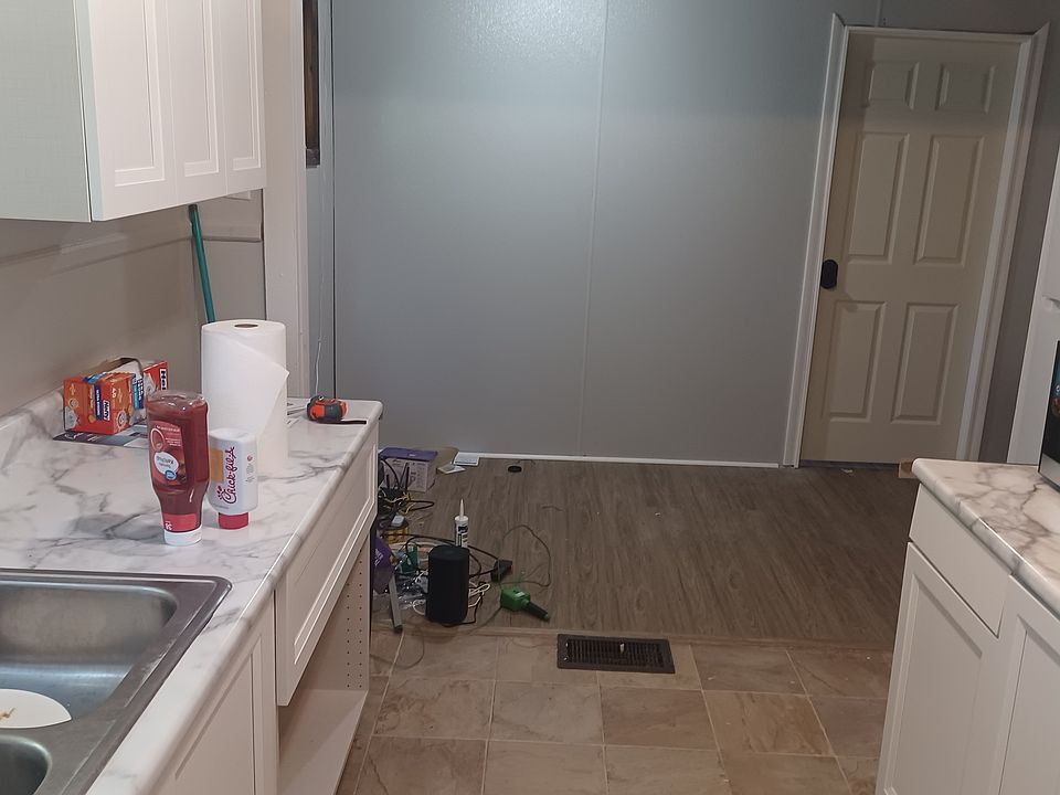 2nd image of 44 E Funderburg Rd #2