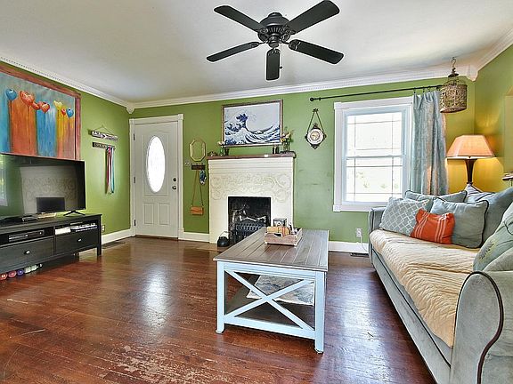 5th image of 2308 Fair Dr