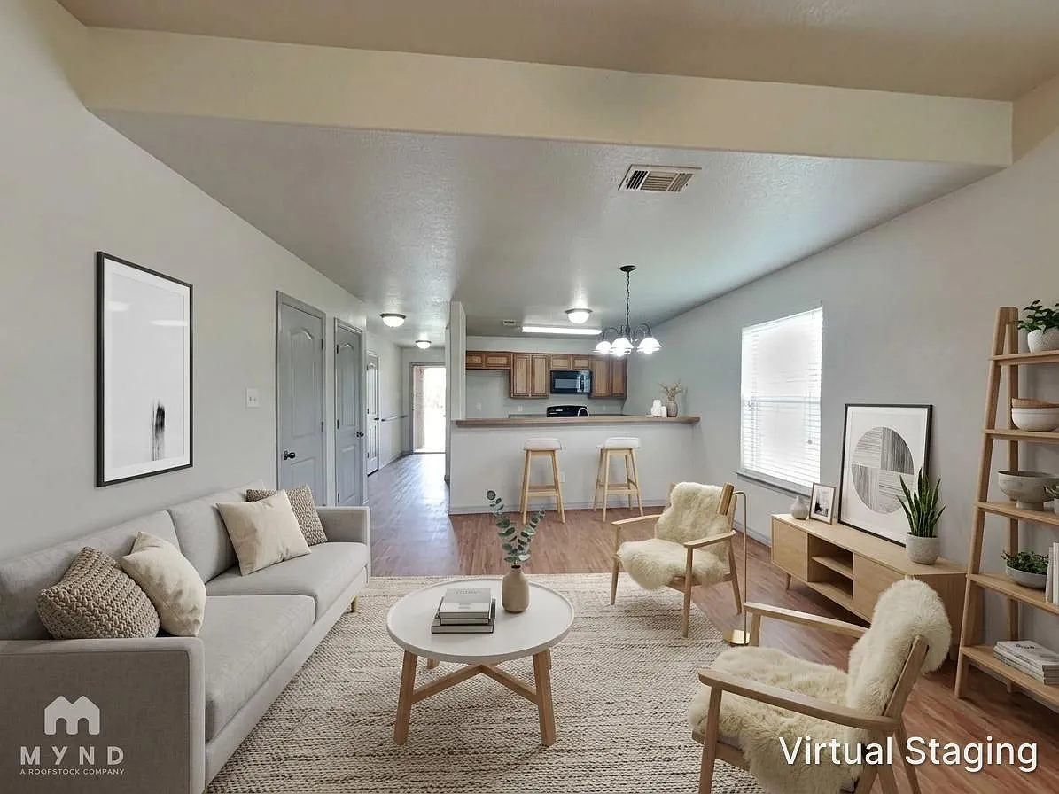 2 bed, 2.0 bath, 1086 sqft, $1,599 — Photo 2