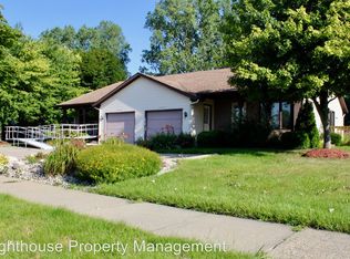 2687 Woodmeadow Dr SE, Grand Rapids, MI 49546