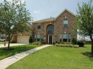 1304 Sentore Dr, Pearland, TX 77581