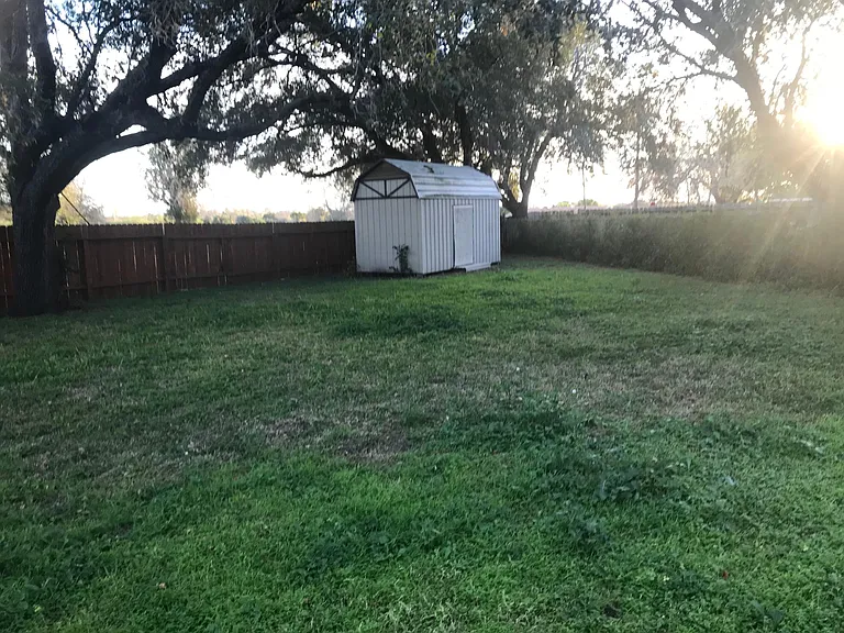 1400 Wren Ln — Photo 28