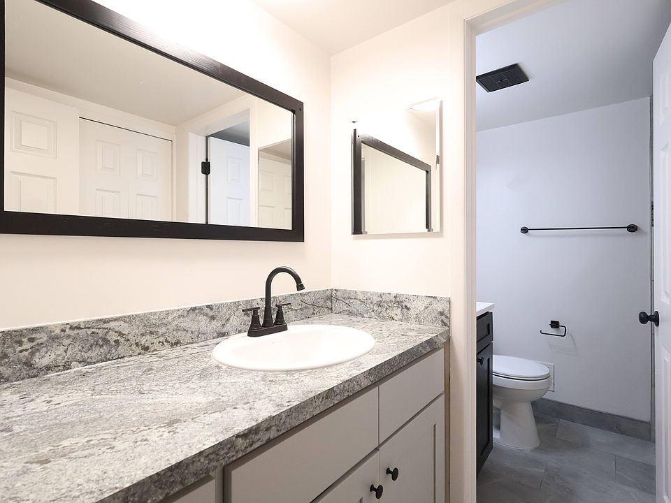 27489 Parkview Blvd # 27-7303, photo 9