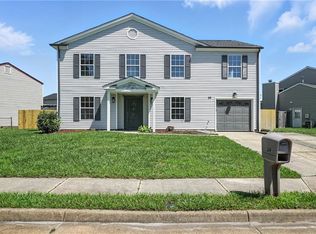 39 Rotherham Ln, Hampton, VA 23666