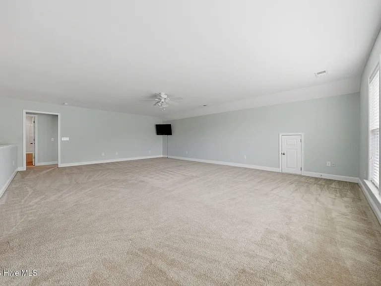 5028 Lagan Ct — Photo 33