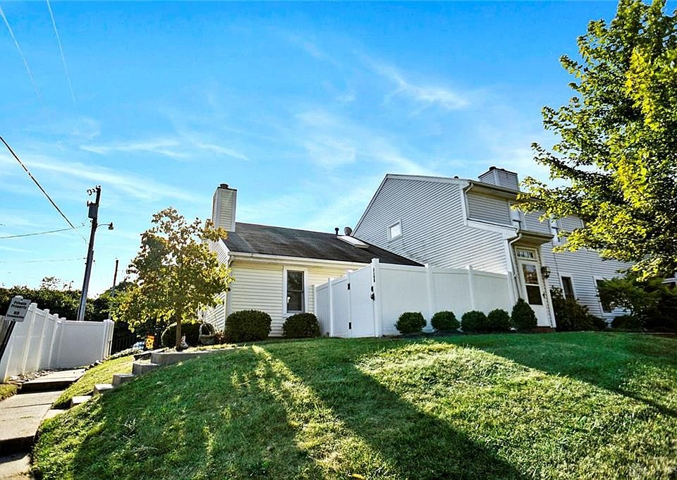 1st image of 3108 Bromley Pl