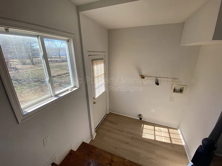 209 Hamilton St #B — Photo 13