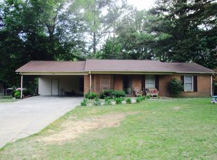 1719 W Meeting St, Lancaster, SC 29720