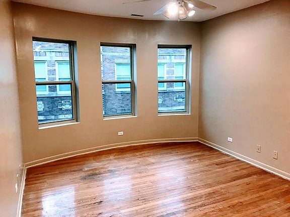 3rd image of 8154 S Drexel Ave APT 3E