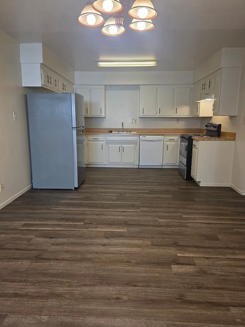 Ming Ave - 5909 #07-12 RB 323 — Photo 4