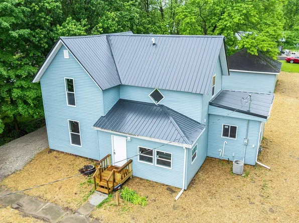 313 S Oak St, Albion, IN 46701