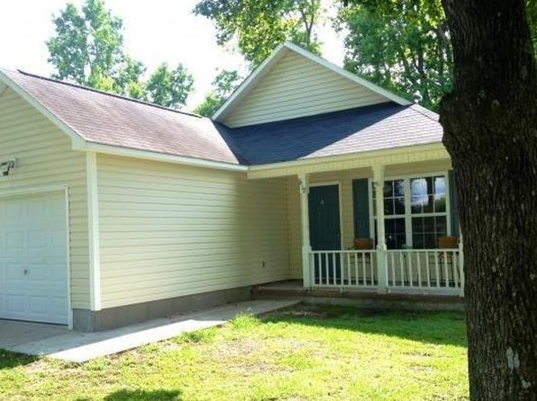 612 Mattocks Ave, Maysville, NC 28555