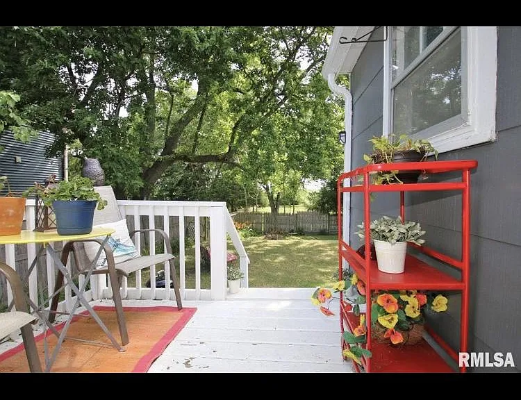 501 S Henry St — Photo 18