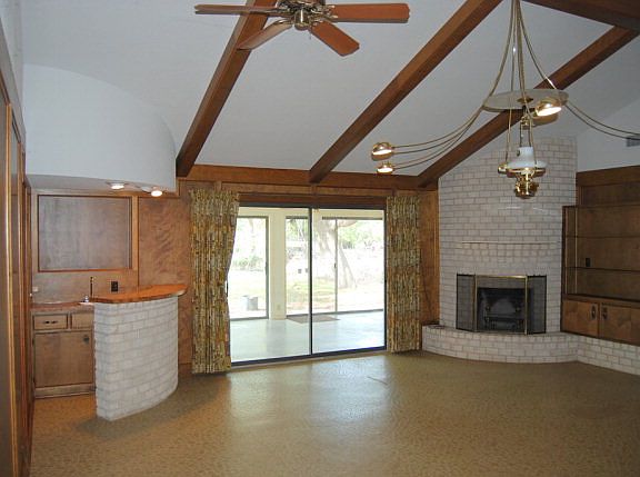 4th image of 137 Cardinal Ln