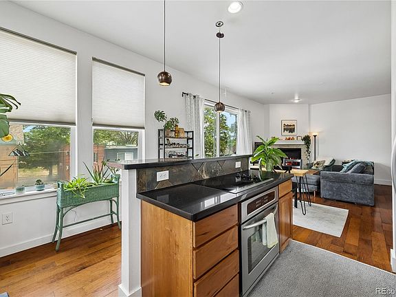 3rd image of 1738 N Franklin Street #3D