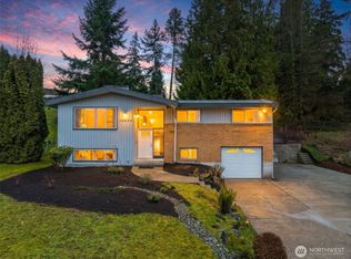 19822 53rd Ave W, Lynnwood, WA 98036