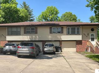 9510-9512 Binney St, Omaha, NE 68134