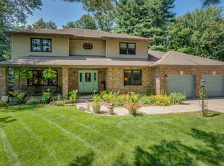 51247 Shady Ln, Elkhart, IN 46514