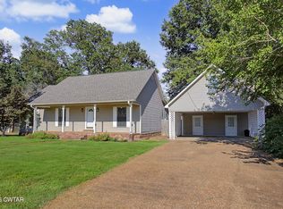 916 Oakview Cv, Brownsville, TN 38012